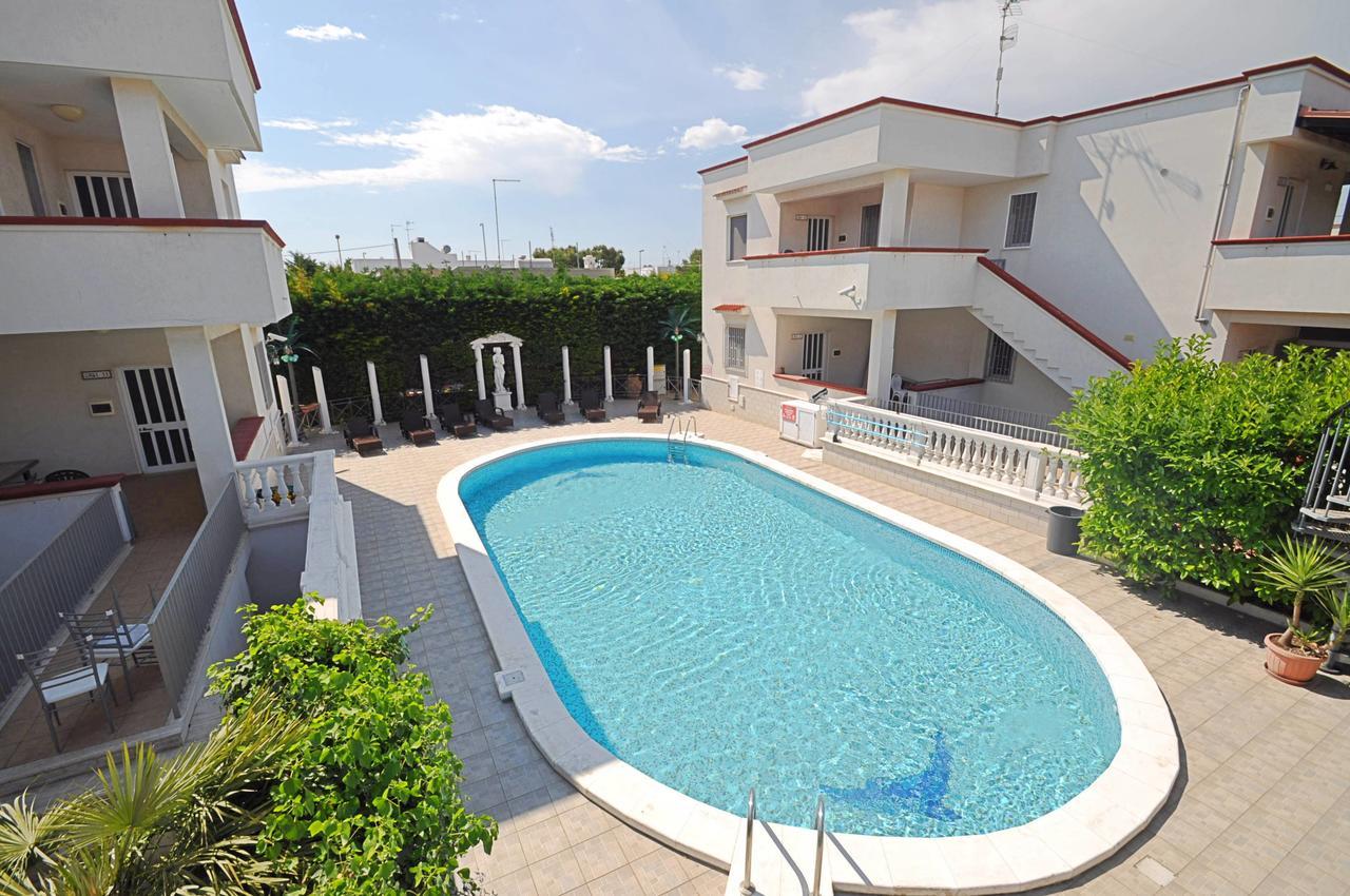 Residence Mezzaluna Carovigno Exteriér fotografie
